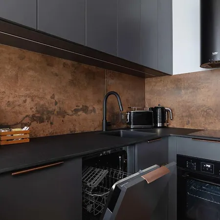 Modern & Luxurious With Balcony & Parking Cracow By Renters Prestige アパート *