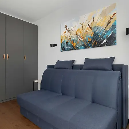 Modern & Luxurious With Balcony & Parking Cracow By Renters Prestige * 克拉科夫