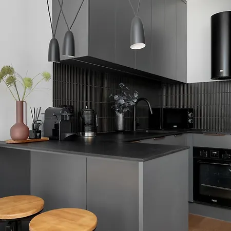 Modern & Luxurious With Balcony & Parking Cracow By Renters Prestige 克拉科夫