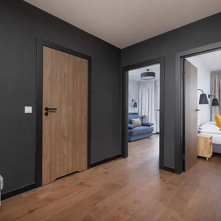 Modern & Luxurious With Balcony & Parking Cracow By Renters Prestige *